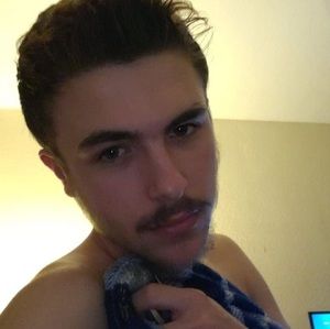 Meet your Posher, Jose